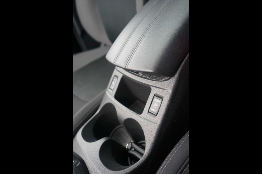 Nissan QASHQAI 1.3 DIG-T 160PK N-Connecta Automaat/Pano/360