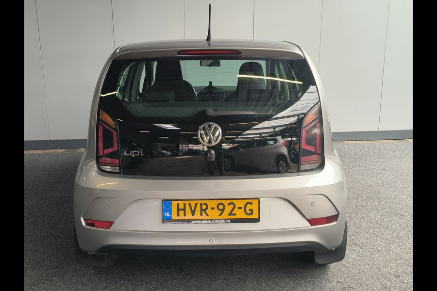 Volkswagen up! 1.0 Rijklaar + 12 maanden Bovag-garantie Henk Jongen Auto's in Helmond,  al 50 jaar service zoals 't hoort!