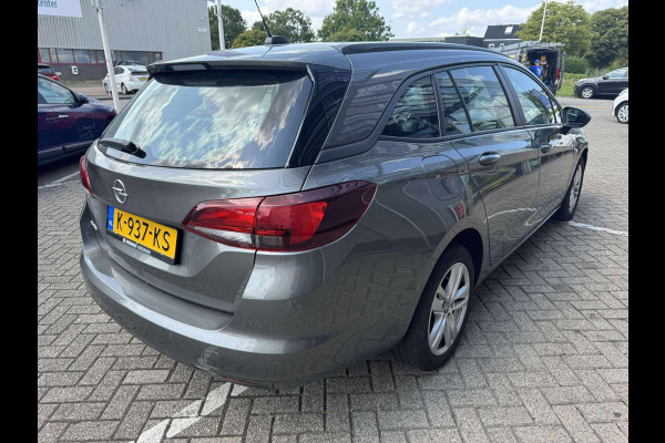 Opel Astra Sports Tourer 1.2 Business Edition