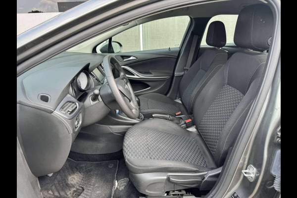 Opel Astra Sports Tourer 1.2 Business Edition