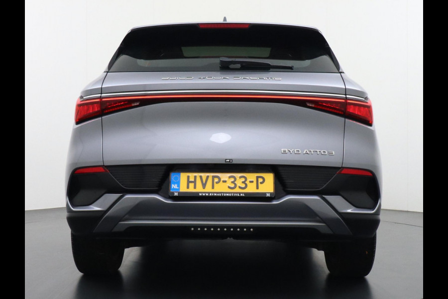 BYD ATTO 3 Design COMFORT | RIJKLAAR INCL. FABR. GARANTIE T/M 2029 | AANDRIJFLIJN EN ACCU ZELFS T/M 2031