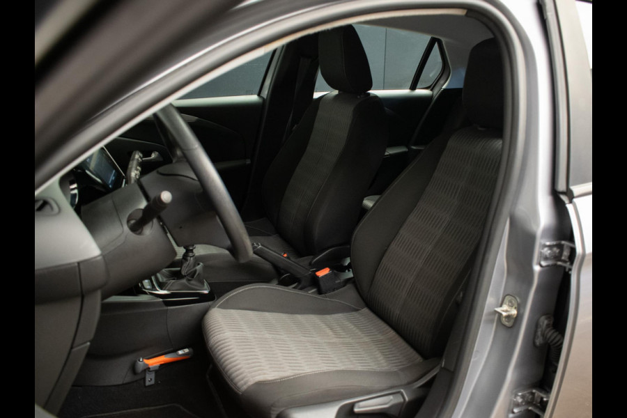 Opel Corsa 1.2 Edition Sport (APPLE CARPLAY,NAVI,LED,CRUISE,LANE ASSIST,ELEKTRISCH PAKKET,SPORTSTOELEN,LM VELGEN,NETTE STAAT)