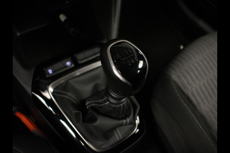Opel Corsa 1.2 Edition Sport (APPLE CARPLAY,NAVI,LED,CRUISE,LANE ASSIST,ELEKTRISCH PAKKET,SPORTSTOELEN,LM VELGEN,NETTE STAAT)