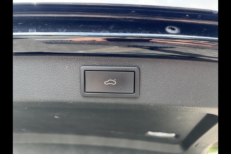 Škoda Superb Combi 1.4 TSI iV Sportline Business PHEV | PLUG-IN HYBRIDE | ADD CRUISE | STOEL/ STUURVERWARMING | ELEK. TREKHAAK | 360 CAMERA| ACHTERBANK VERWARMD| TREKHAAK | BOM VOL OPTIES | RIJKLAAR GELEVERD MET 12 MND BOVAG GARANTIE |