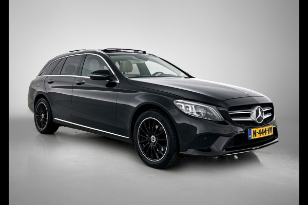 Mercedes-Benz C-Klasse Estate 180 Business Solution Avantgarde | Panoramadak | Multi spaaks lichtmetalen velgen | Navigatie | Parking support | Inclusief 24 maanden MB Certified garantie voor Europa.