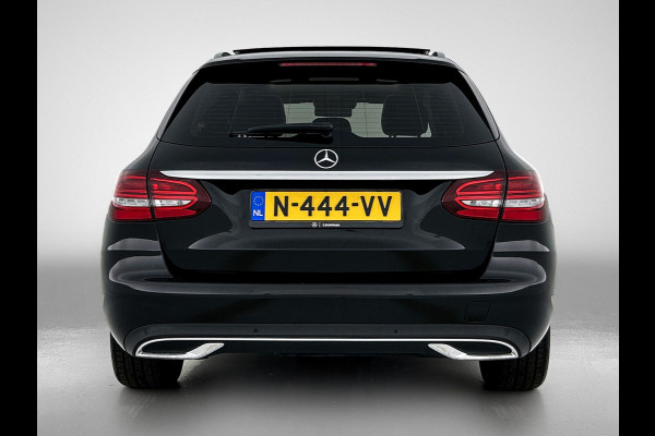 Mercedes-Benz C-Klasse Estate 180 Business Solution Avantgarde | Panoramadak | Multi spaaks lichtmetalen velgen | Navigatie | Parking support | Inclusief 24 maanden MB Certified garantie voor Europa.