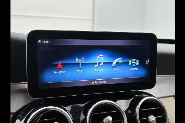Mercedes-Benz C-Klasse Estate 180 Business Solution Avantgarde | Panoramadak | Multi spaaks lichtmetalen velgen | Navigatie | Parking support | Inclusief 24 maanden MB Certified garantie voor Europa.