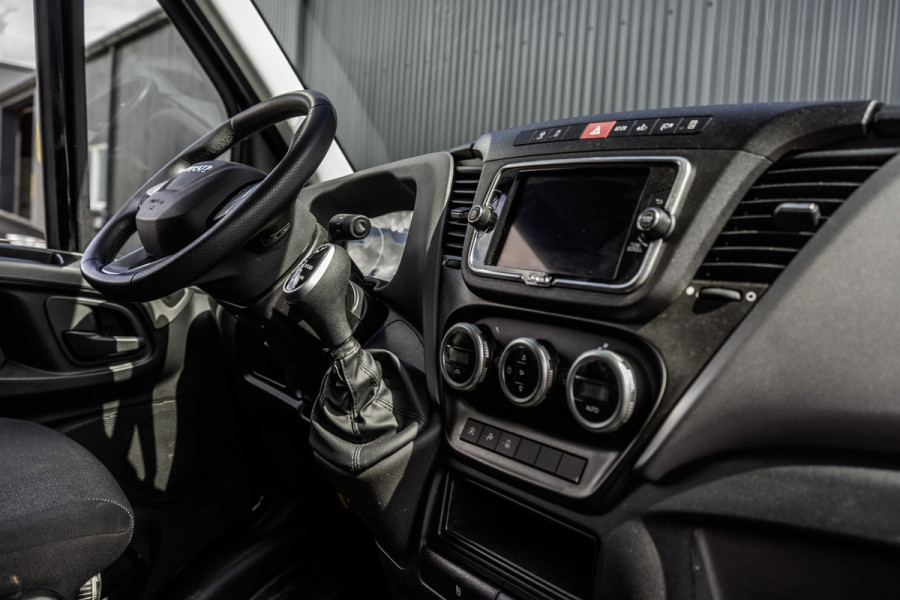 Iveco Daily 35S16V L2H2 | Automaat | Camera | 3.5T Trekgewicht | Climate | Cruise | Euro 6