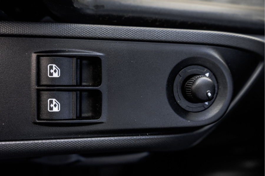 Iveco Daily 35S16V L2H2 | Automaat | Camera | 3.5T Trekgewicht | Climate | Cruise | Euro 6