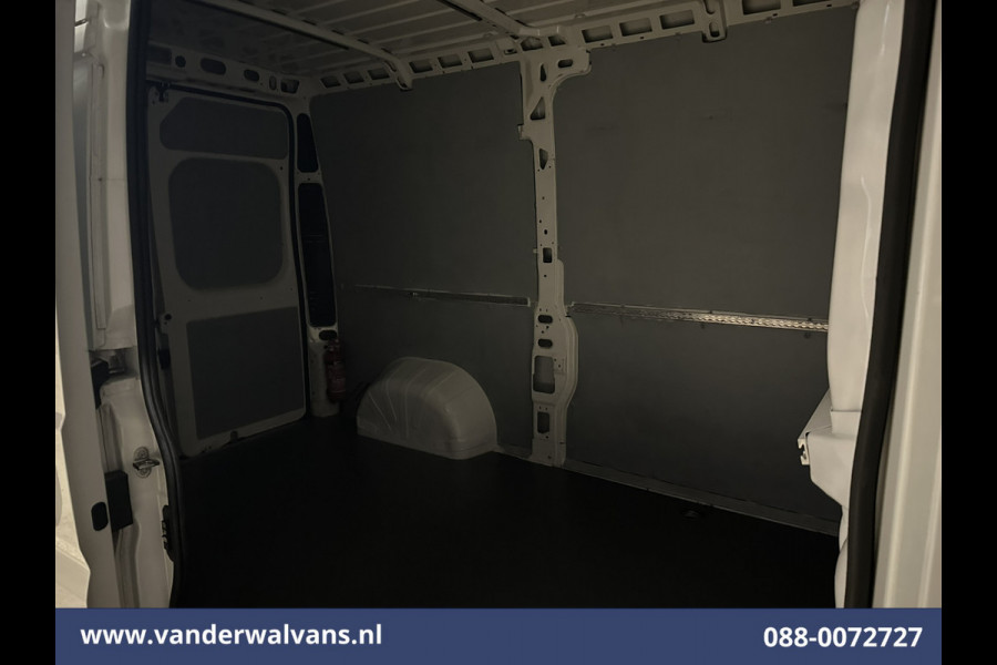 Peugeot Boxer 2.2 BlueHDi 120pk L2H2 Euro6 # Airco | Parkeersensoren Bijrijdersbank