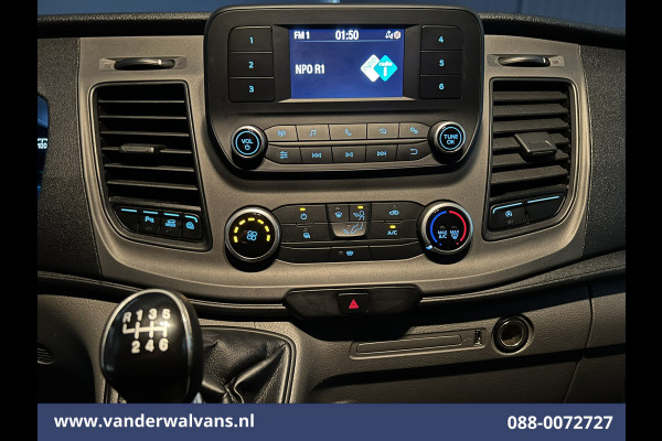 Ford Transit 2.0 TDCI L2H2 Euro6 # Airco | Camera | LED | Cruisecontrol | Parkeersensoren | Verwarmde voorruit Bijrijdersbank, 2450kg trekvermogen