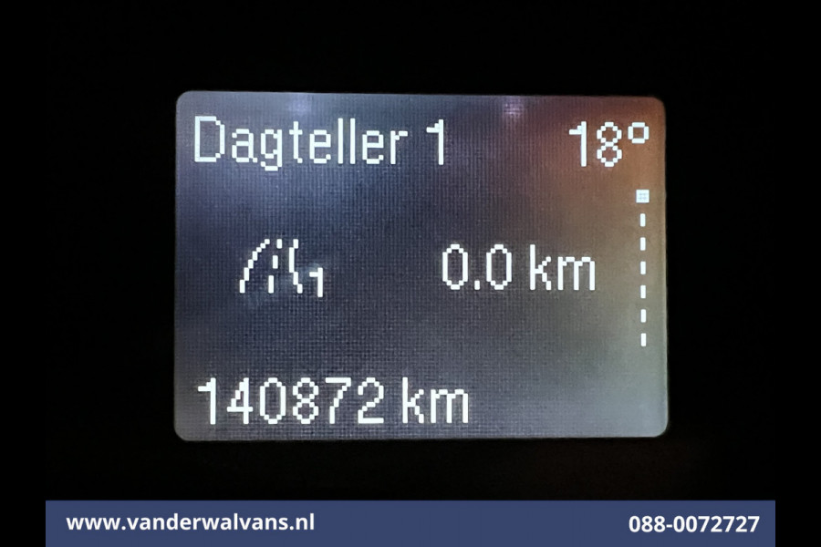 Ford Transit 2.0 TDCI L2H2 Euro6 # Airco | Camera | LED | Cruisecontrol | Parkeersensoren | Verwarmde voorruit Bijrijdersbank, 2450kg trekvermogen