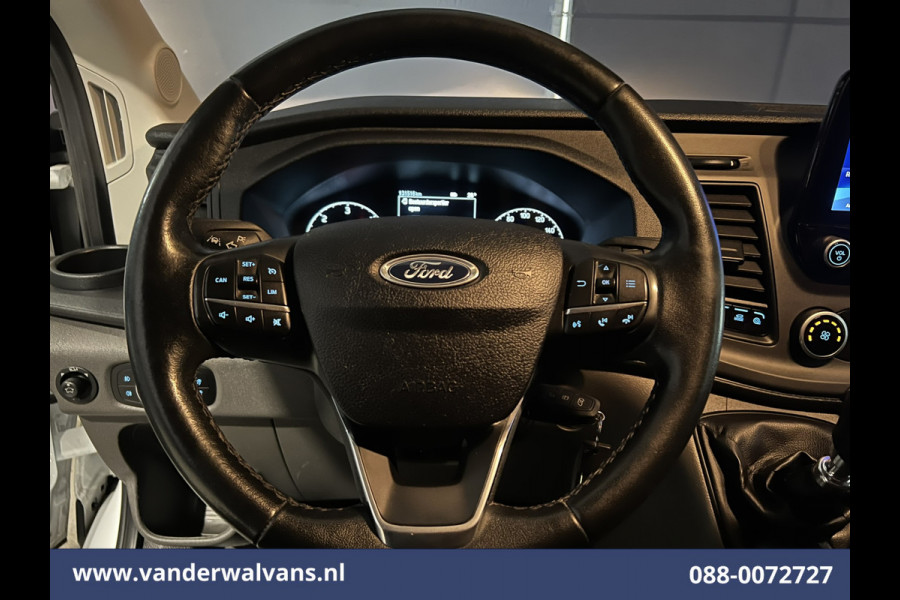 Ford Transit 2.0 TDCI 130pk L3H2 Euro6 # Airco | Navigatie | Stoelverwarming | Camera | Apple Carplay | Android Auto LED, cruisecontrol, parkeersensoren, verwarmde voorruit, 2500kg trekvermogen