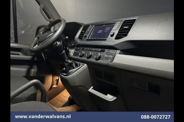 Volkswagen Crafter 2.0 TDI 140 pk L3H2 L2H1 Euro6 ** Airco | Apple Carplay | Cruisecontrol | Andoid Auto | Parkeersensoren, Stoelverwarming, Bijrijdersbank, 3000kg trekvermogen