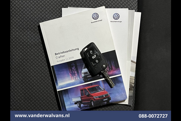 Volkswagen Crafter 2.0 TDI 140 pk L3H2 L2H1 Euro6 ** Airco | Apple Carplay | Cruisecontrol | Andoid Auto | Parkeersensoren, Stoelverwarming, Bijrijdersbank, 3000kg trekvermogen