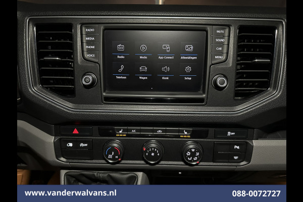 Volkswagen Crafter 2.0 TDI 140 pk L3H2 L2H1 Euro6 ** Airco | Apple Carplay | Cruisecontrol | Andoid Auto | Parkeersensoren, Stoelverwarming, Bijrijdersbank, 3000kg trekvermogen