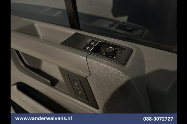 Volkswagen Crafter 2.0 TDI 140 pk L3H2 L2H1 Euro6 ** Airco | Apple Carplay | Cruisecontrol | Andoid Auto | Parkeersensoren, Stoelverwarming, Bijrijdersbank, 3000kg trekvermogen