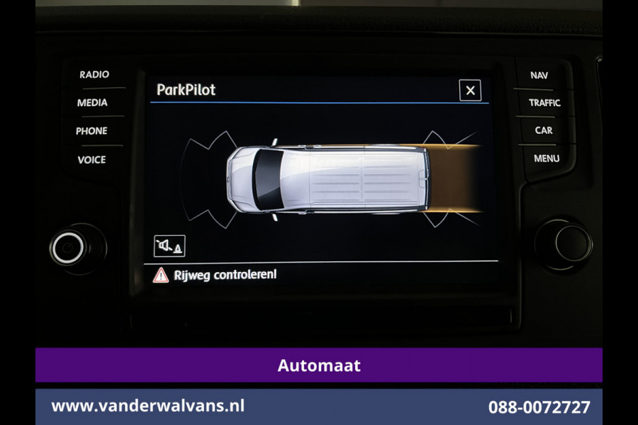 Volkswagen Crafter 2.0 TDI 141pk Automaat L3H3 L2H2 Euro6 Airco | Navigatie | Apple Carplay | Cruisecontrol Android Auto, Parkeersensoren, chauffeursstoel, 3000kg trekvermogen