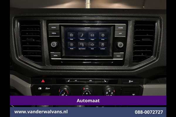 Volkswagen Crafter 2.0 TDI 140 pk Automaat L4H3 L3H2 Euro6 Airco | Camera | Apple Carplay Android Auto, Chauffeursstoel, Stoelverwarming, 3000kg Trekhaak
