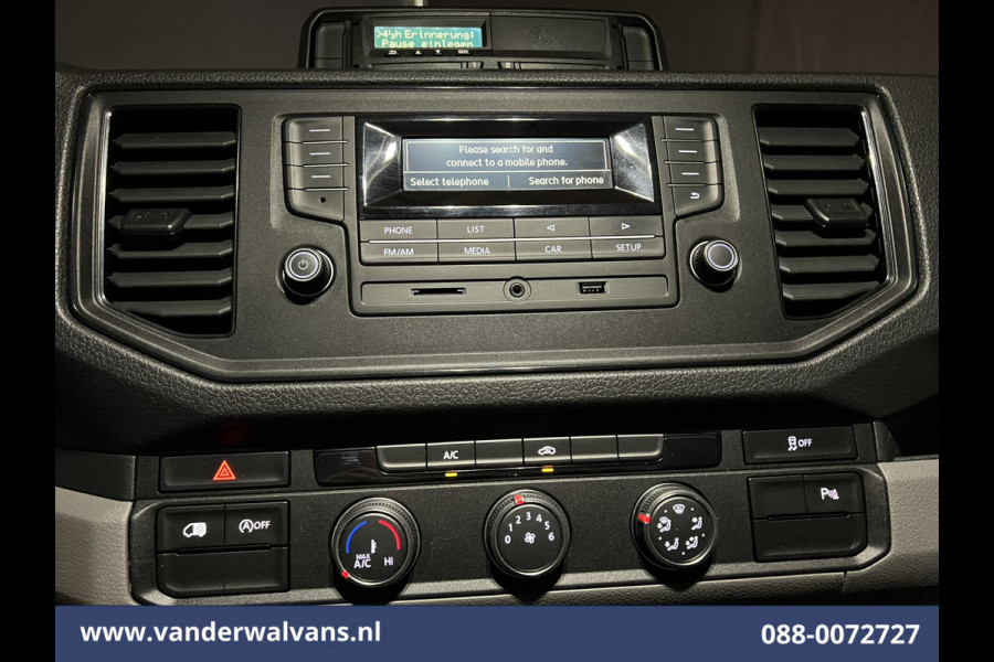 Volkswagen Crafter 2.0 TDI 140 pk L4H3 L3H2 Euro6 ** Airco | 3000kg trekhaak | Cruisecontrol | Parkeersensoren Bijrijdersbank