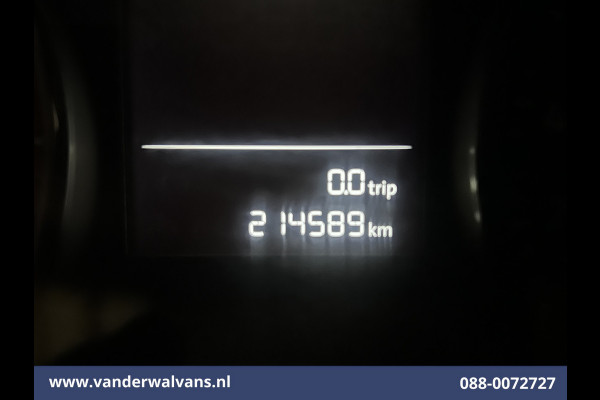 Volkswagen Crafter 2.0 TDI 140 pk L4H3 L3H2 Euro6 ** Airco | 3000kg trekhaak | Cruisecontrol | Parkeersensoren Bijrijdersbank