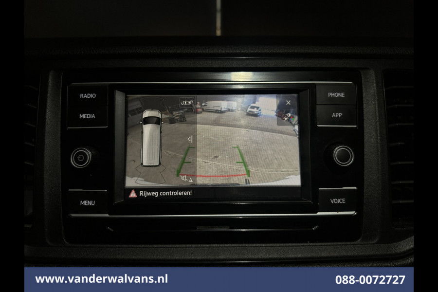 Volkswagen Crafter 2.0 TDI 140pk L3H3 L2H2 Euro6 Airco | Camera | Apple Carplay | Android Auto Parkeersensoren, Bijrijdersbank