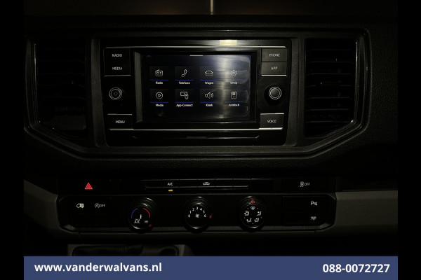 Volkswagen Crafter 2.0 TDI 140pk L3H3 L2H2 Euro6 Airco | Camera | Apple Carplay | Android Auto Parkeersensoren, Bijrijdersbank