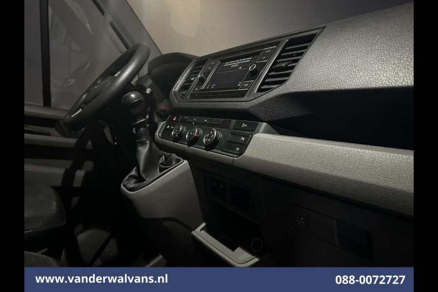 Volkswagen Crafter 2.0 TDI 140pk L3H3 L2H2 Euro6 Airco | Camera | Apple Carplay | Android Auto Parkeersensoren, Bijrijdersbank