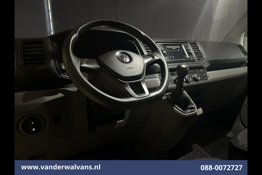 Volkswagen Crafter 2.0 TDI 140pk L3H3 L2H2 Euro6 Airco | Camera | Apple Carplay | Android Auto Parkeersensoren, Bijrijdersbank
