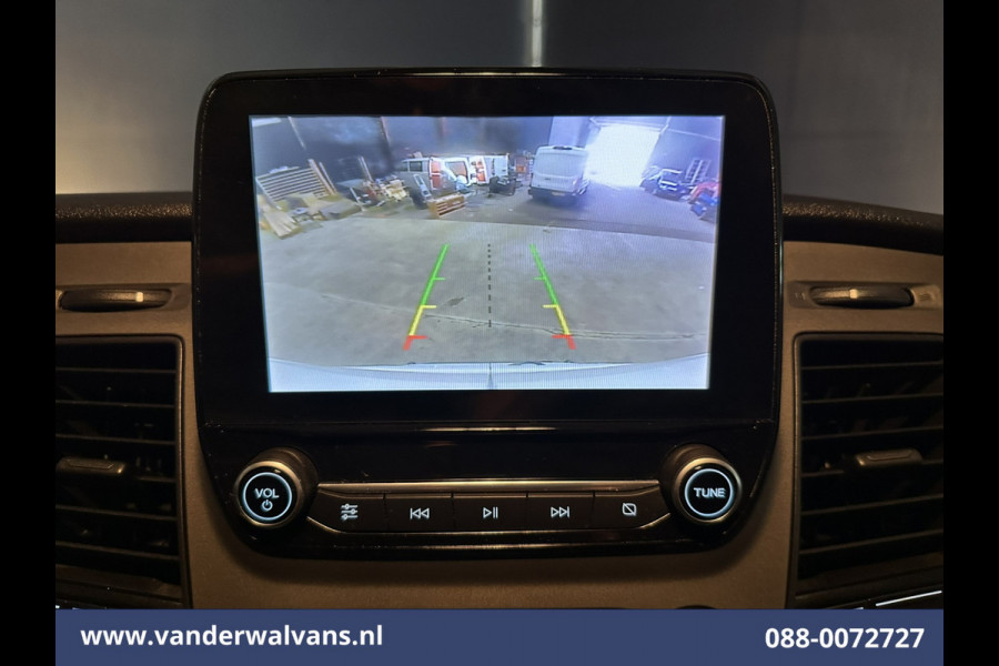 Ford Transit 2.0 TDCI 131pk L3H2 Euro6 Airco | Camera | Navigatie | Apple Carplay | Cruisecontrol Stoelverwarming, Verwarmde voorruit, Parkeersensoren, Bijrijdersbank, 2500kg trekvermogen