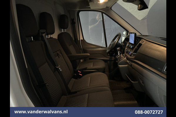 Ford Transit 2.0 TDCI 131pk L3H2 Euro6 Airco | Camera | Navigatie | Apple Carplay | Cruisecontrol Stoelverwarming, Verwarmde voorruit, Parkeersensoren, Bijrijdersbank, 2500kg trekvermogen