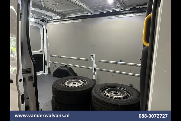 Ford Transit 2.0 TDCI 131pk L3H2 Euro6 Airco | Camera | Navigatie | Apple Carplay | Cruisecontrol Stoelverwarming, Verwarmde voorruit, Parkeersensoren, Bijrijdersbank, 2500kg trekvermogen