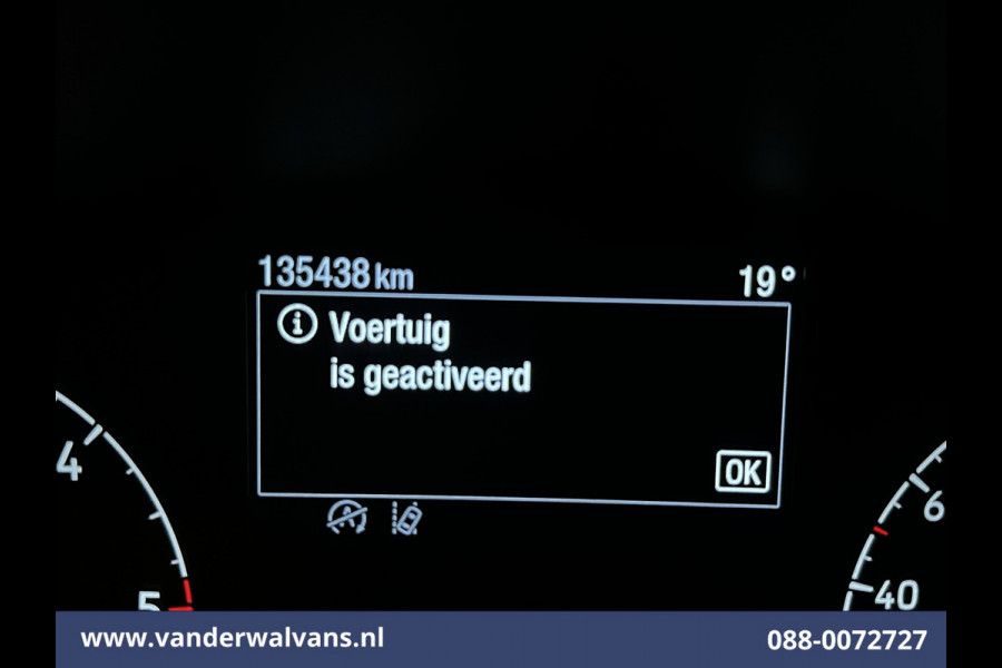 Ford Transit 2.0 TDCI 131pk L3H2 Euro6 Airco | Camera | Navigatie | Apple Carplay | Cruisecontrol Stoelverwarming, Verwarmde voorruit, Parkeersensoren, Bijrijdersbank, 2500kg trekvermogen