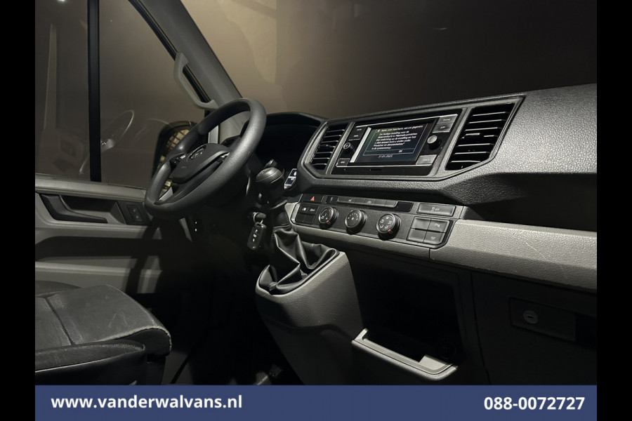 Volkswagen Crafter 2.0 TDI 141pk L3H3 L2H2 Euro6 Airco | Camera | Apple Carplay | Cruisecontrol Android Auto, Chauffeursstoel, Parkeersensoren, Bijrijdersbank, 3000kg trekvermogen, zilver