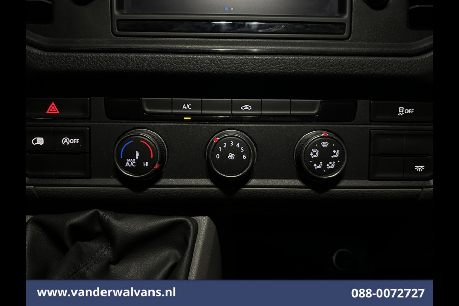 Volkswagen Crafter 2.0 TDI 141pk L3H3 L2H2 Euro6 Airco | Navigatie | Apple Carplay | Cruisecontrol Android Auto, Bijrijdersbank, 3000kg trekvermogen, zilver
