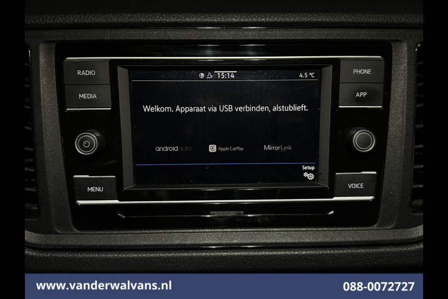 Volkswagen Crafter 2.0 TDI 140 pk L3H3 L2H2 Euro6 Airco | Camera | Cruisecontrol | Apple Carplay Android Auto, Chauffeursstoel, Parkeersensoren, Bijrijdersbank, 3000kg Trekvermogen, zilver