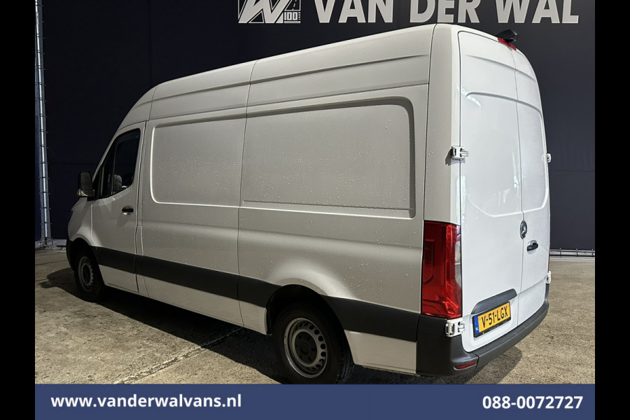 Mercedes-Benz Sprinter 315 CDI 150pk L2H2 Achterwielaandrijving Euro6 Airco | Camera | Apple Carplay | Android Auto Bijrijdersbank