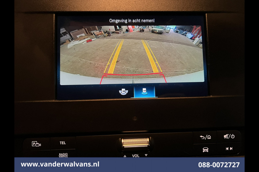 Mercedes-Benz Sprinter 315 CDI 150pk L2H2 Achterwielaandrijving Euro6 Airco | Camera | Apple Carplay | Android Auto Bijrijdersbank
