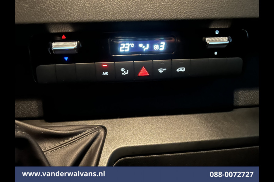 Mercedes-Benz Sprinter 315 CDI 150pk L2H2 Achterwielaandrijving Euro6 Airco | Camera | Apple Carplay | Android Auto Bijrijdersbank