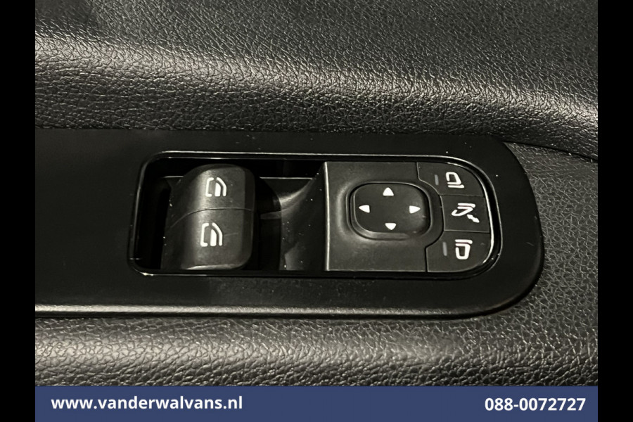 Mercedes-Benz Sprinter 315 CDI 150pk L2H2 Achterwielaandrijving Euro6 Airco | Camera | Apple Carplay | Android Auto Bijrijdersbank