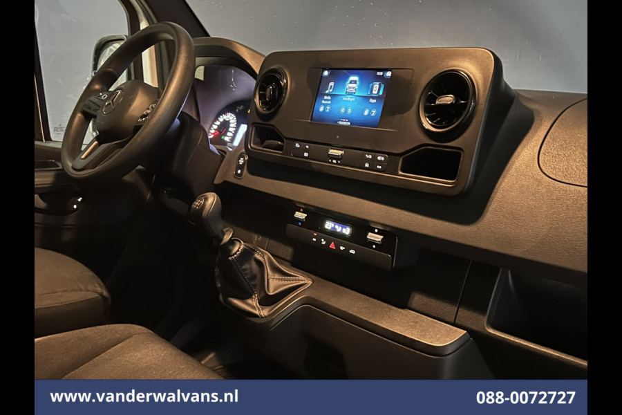 Mercedes-Benz Sprinter 315 CDI 150pk L2H2 Achterwielaandrijving Euro6 Airco | Camera | Apple Carplay | Android Auto Bijrijdersbank