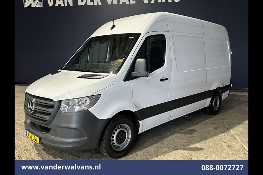 Mercedes-Benz Sprinter 315 CDI 150pk L2H2 Achterwielaandrijving Euro6 Airco | Camera | Apple Carplay | Android Auto Bijrijdersbank