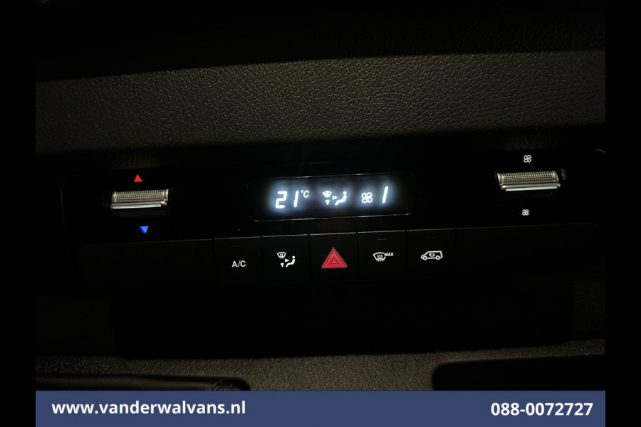 Mercedes-Benz Sprinter 315 CDI 150pk L3H2 Euro6 Airco | 360 Graden Camera | Navigatie | Apple Carplay Android Auto, Cruisecontrol, Parkeersensoren, Stoelverwarming, Chauffeursstoel, Bijrijdersbank