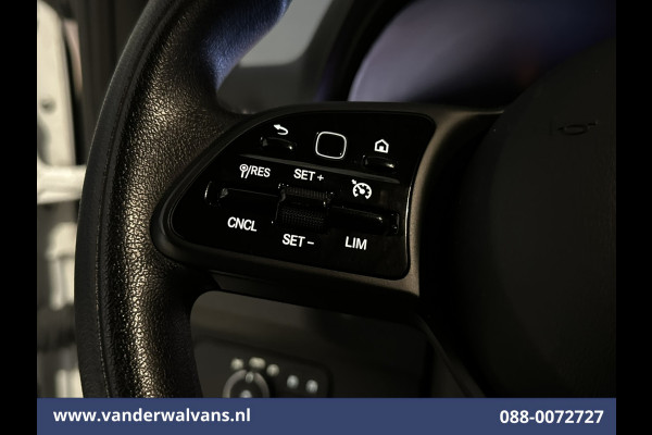 Mercedes-Benz Sprinter 315 CDI 150pk L3H2 Euro6 Airco | 360 Graden Camera | Navigatie | Apple Carplay Android Auto, Cruisecontrol, Parkeersensoren, Stoelverwarming, Chauffeursstoel, Bijrijdersbank