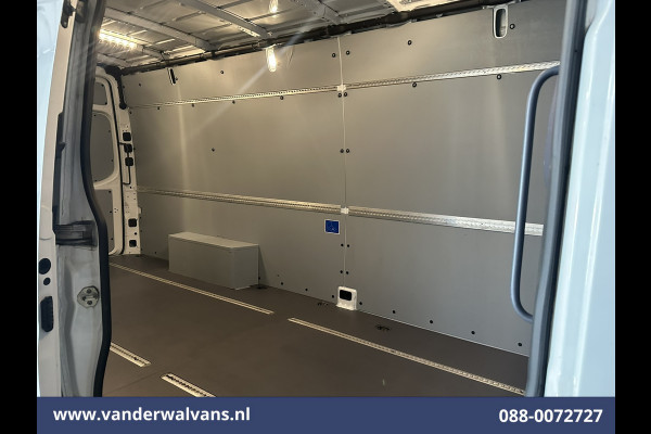 Mercedes-Benz Sprinter 315 CDI 150pk L3H2 Euro6 Airco | 360 Graden Camera | Navigatie | Apple Carplay Android Auto, Cruisecontrol, Parkeersensoren, Stoelverwarming, Chauffeursstoel, Bijrijdersbank