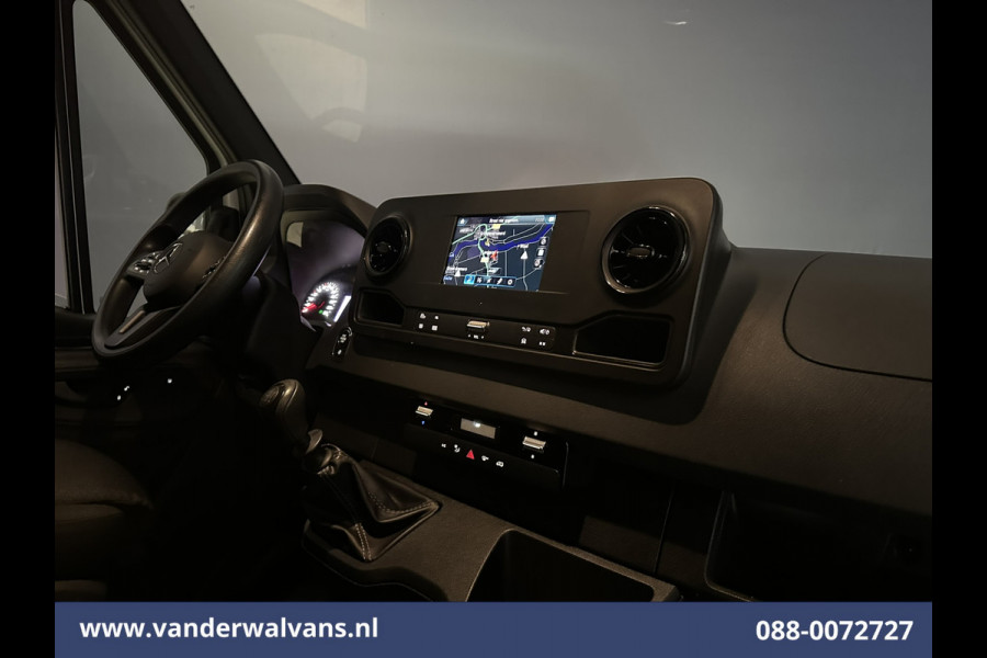 Mercedes-Benz Sprinter 315 CDI 150pk L3H2 Euro6 Airco | 360 Graden Camera | Navigatie | Apple Carplay Android Auto, Cruisecontrol, Parkeersensoren, Stoelverwarming, Chauffeursstoel, Bijrijdersbank