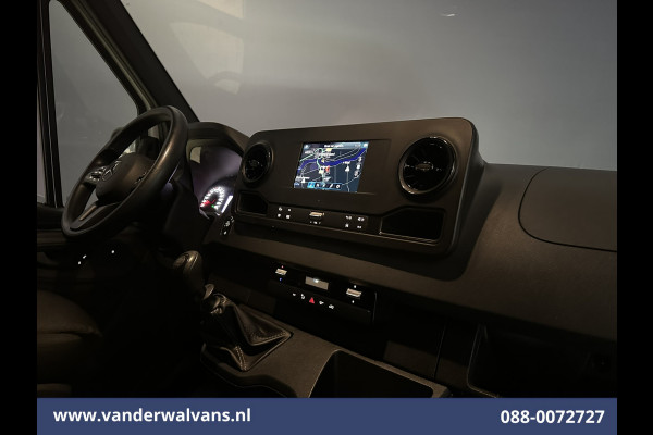 Mercedes-Benz Sprinter 315 CDI 150pk L3H2 Euro6 Airco | 360 Graden Camera | Navigatie | Apple Carplay Android Auto, Cruisecontrol, Parkeersensoren, Stoelverwarming, Chauffeursstoel, Bijrijdersbank