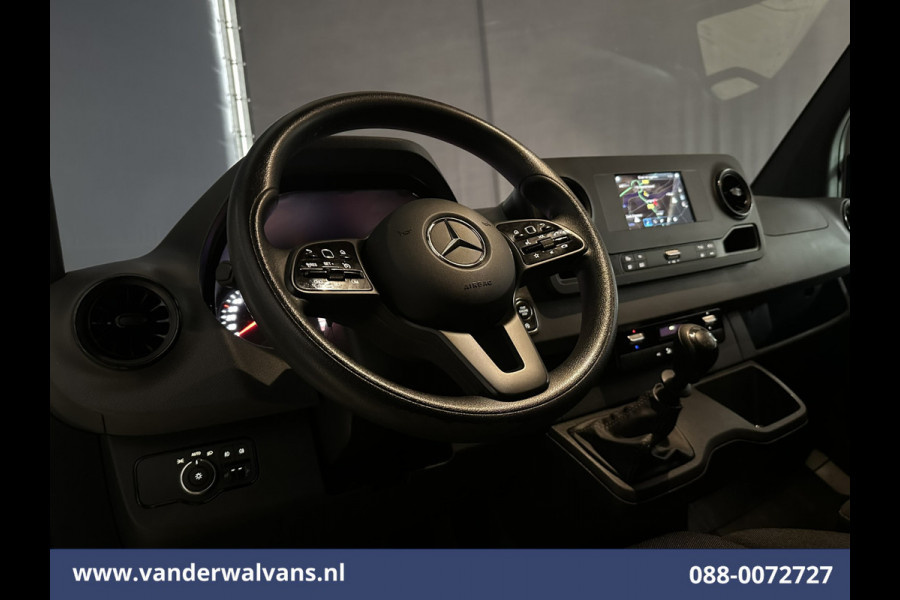 Mercedes-Benz Sprinter 315 CDI 150pk L3H2 Euro6 Airco | 360 Graden Camera | Navigatie | Apple Carplay Android Auto, Cruisecontrol, Parkeersensoren, Stoelverwarming, Chauffeursstoel, Bijrijdersbank