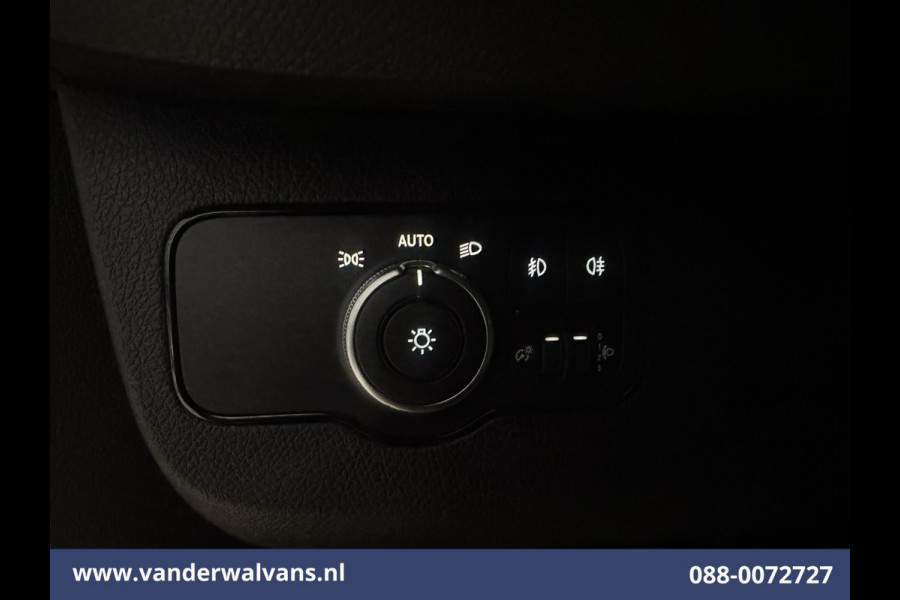 Mercedes-Benz Sprinter 315 CDI 150pk L3H2 Euro6 Airco | 360 Graden Camera | Navigatie | Apple Carplay Android Auto, Cruisecontrol, Parkeersensoren, Stoelverwarming, Chauffeursstoel, Bijrijdersbank