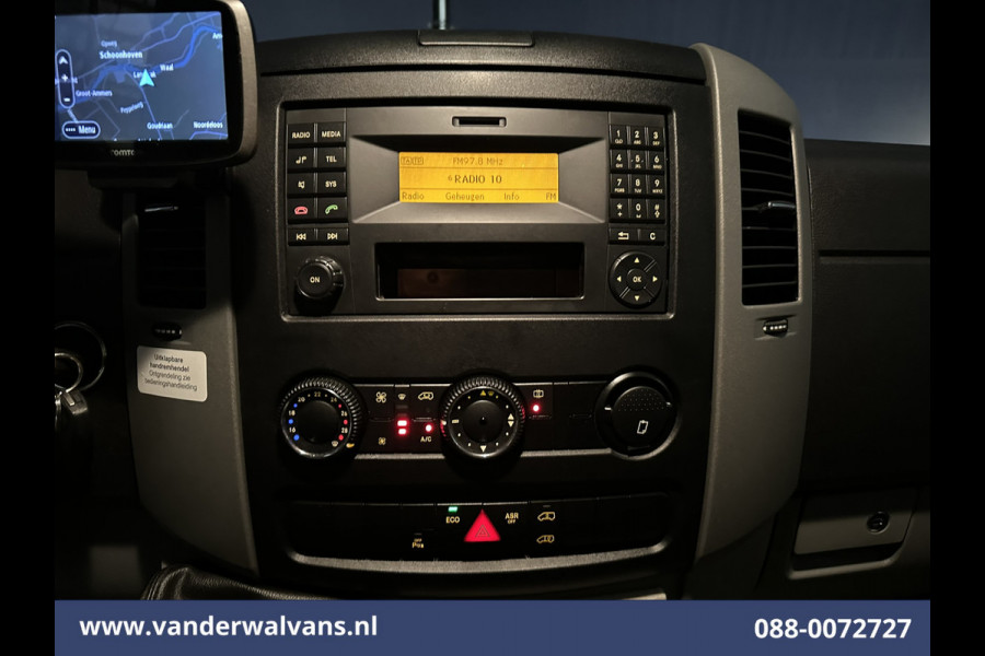 Mercedes-Benz Sprinter 316 CDI 164pk L2H2 Euro6 Airco | 2800kg trekhaak | Cruisecontrol Parkeersensoren